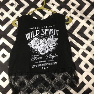 Black sleeveless crop ❤️